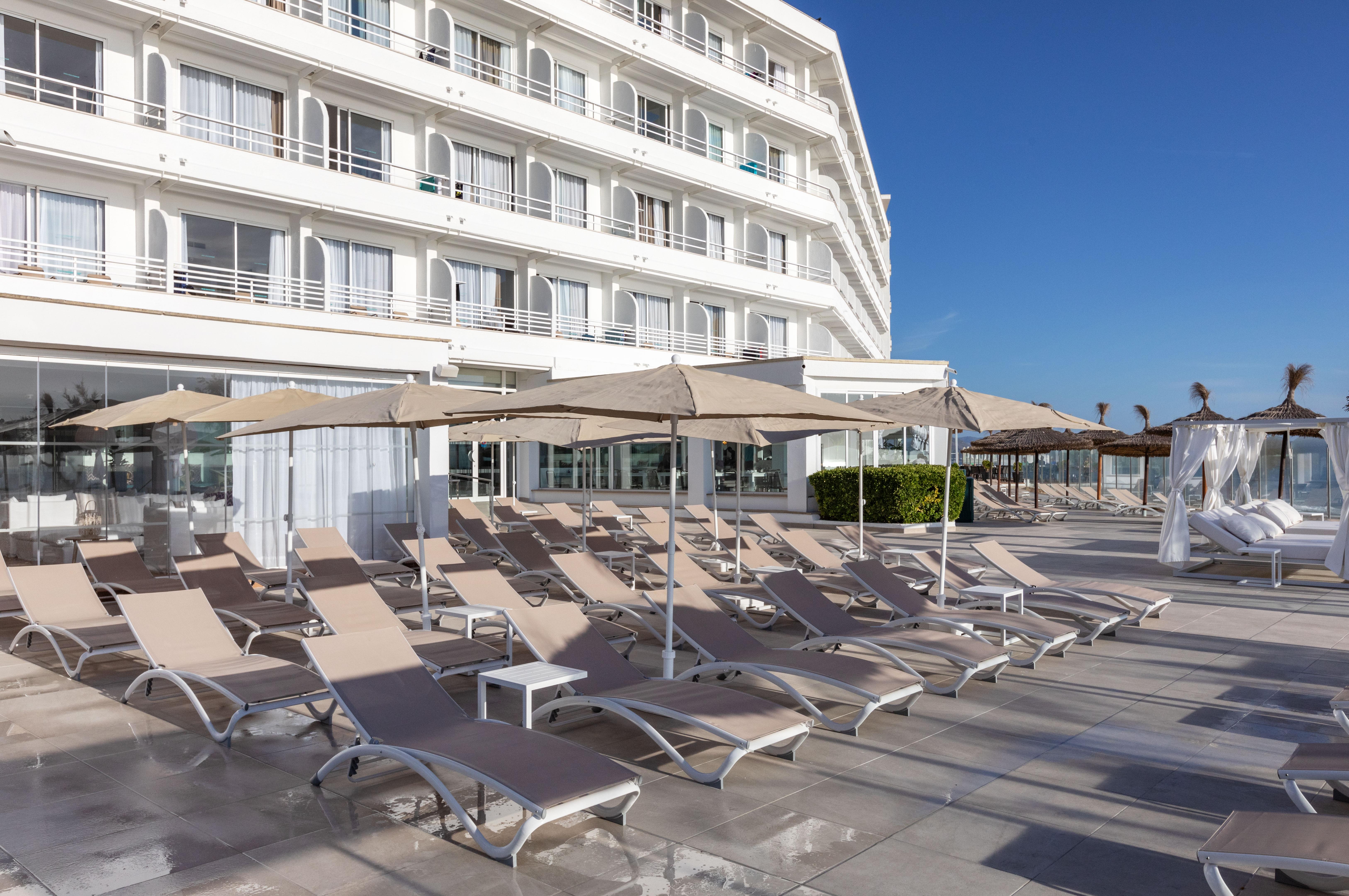 Ferrer Concord & (adults Only) Hotel