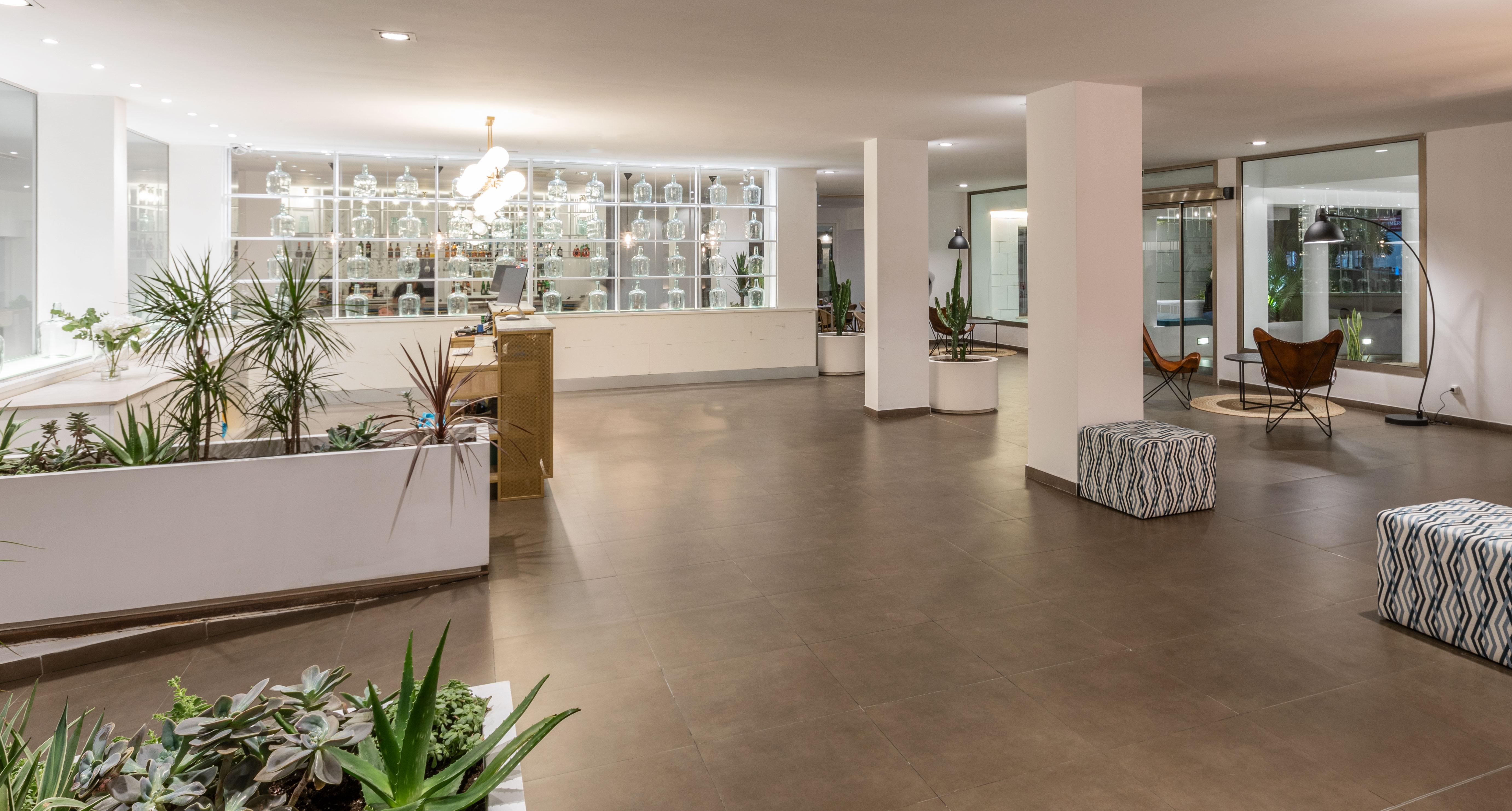 Ferrer Concord & (adults Only) Hotel 4*