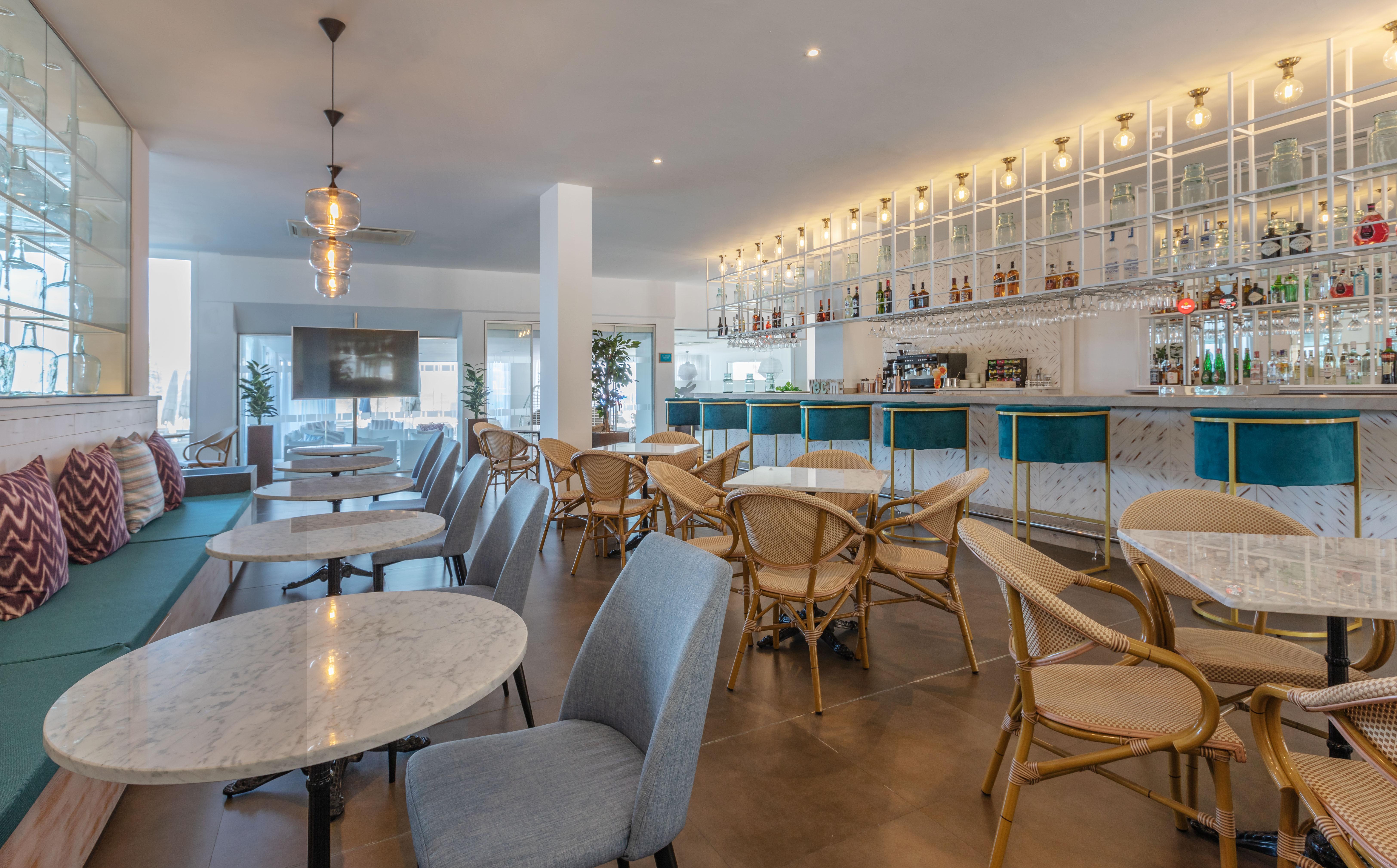 Ferrer Concord & (adults Only) Hotel